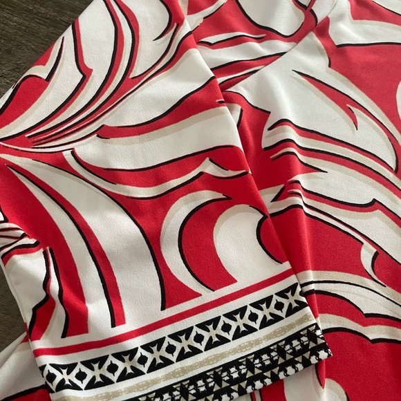 026 JM Collection Blouse - Picture 4 of 4